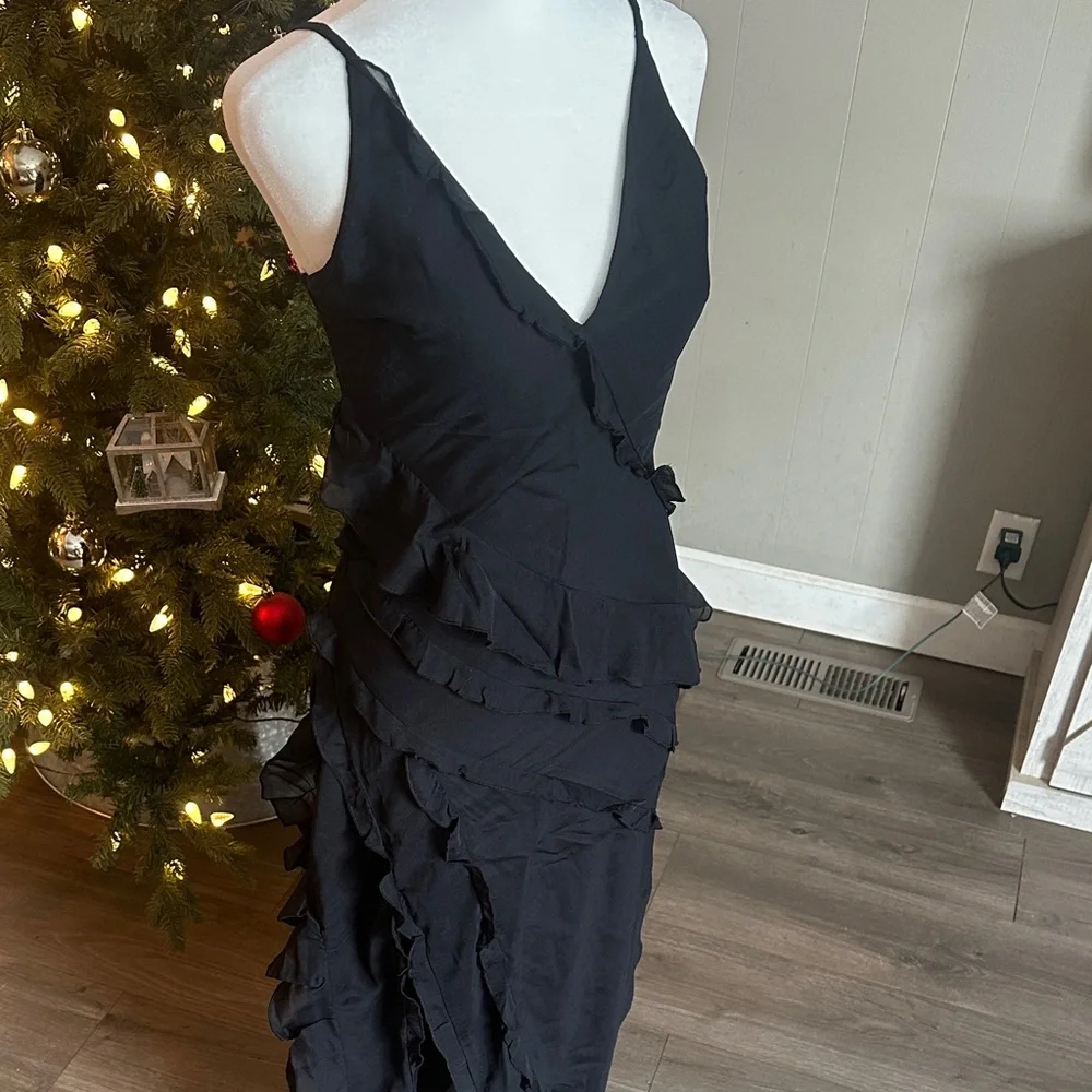 A&F Ruffle Dress - Picture 1 of 12